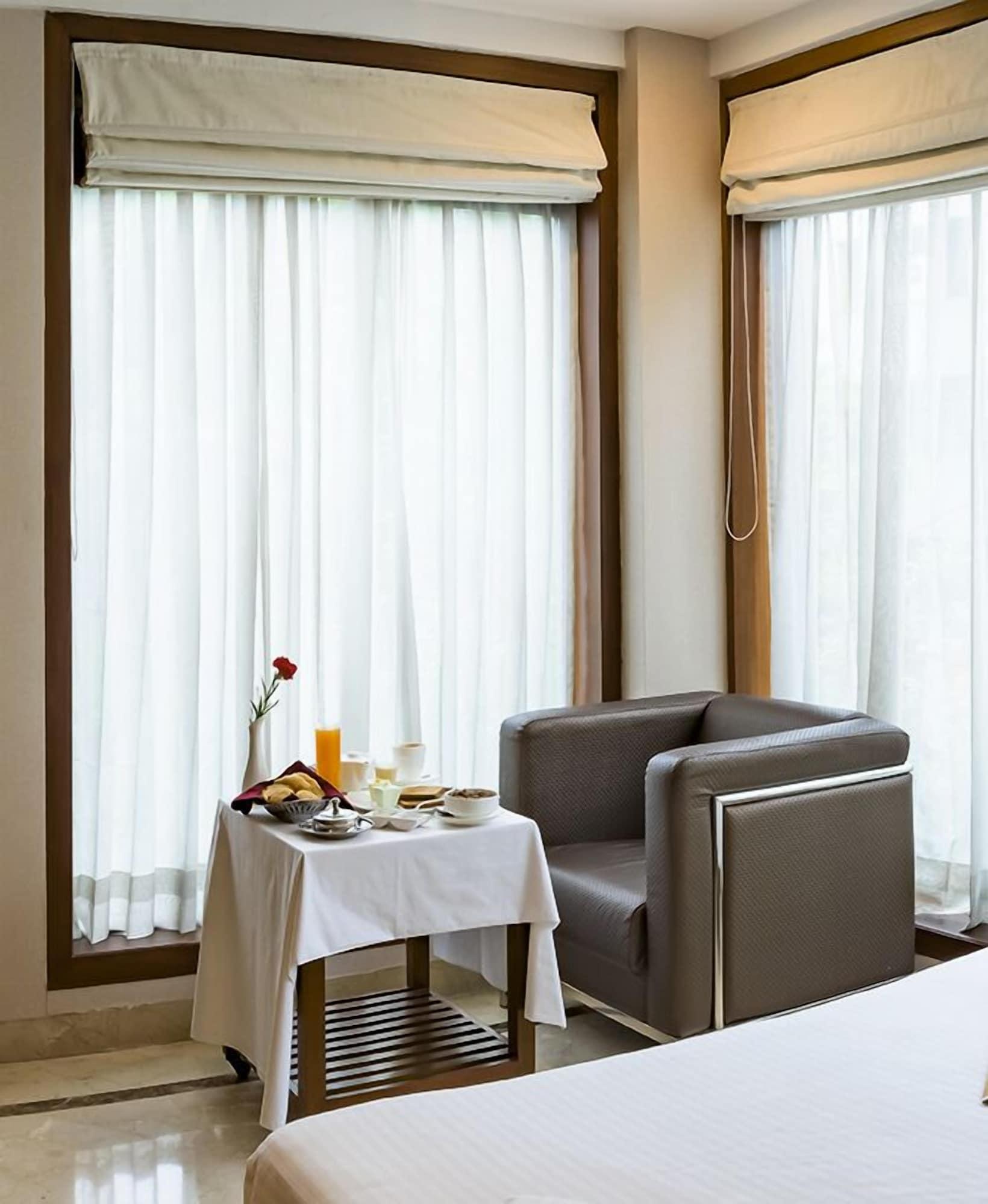 Hotel Casa Fortuna 콜카타 외부 사진
