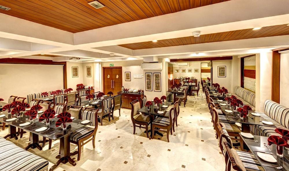 Hotel Casa Fortuna 콜카타 외부 사진