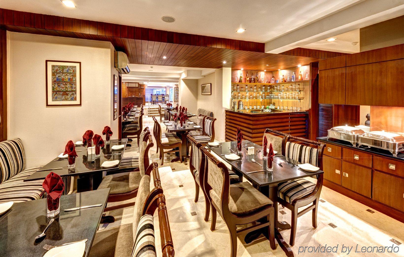 Hotel Casa Fortuna 콜카타 레스토랑 사진
